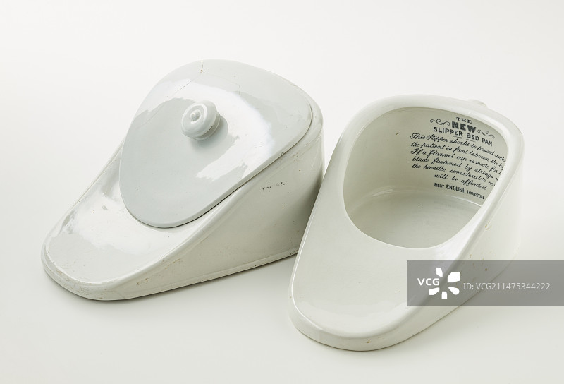 陶瓷拖鞋式便器图片素材