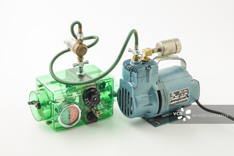 20世纪的空气压缩呼吸器图片素材