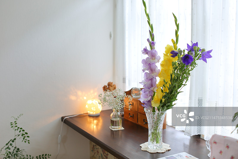 华丽的插花图片素材