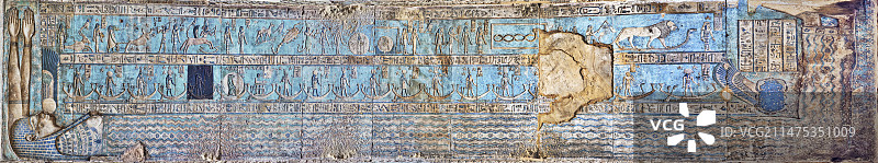 埃及神庙中的夜空和女神努特图片素材