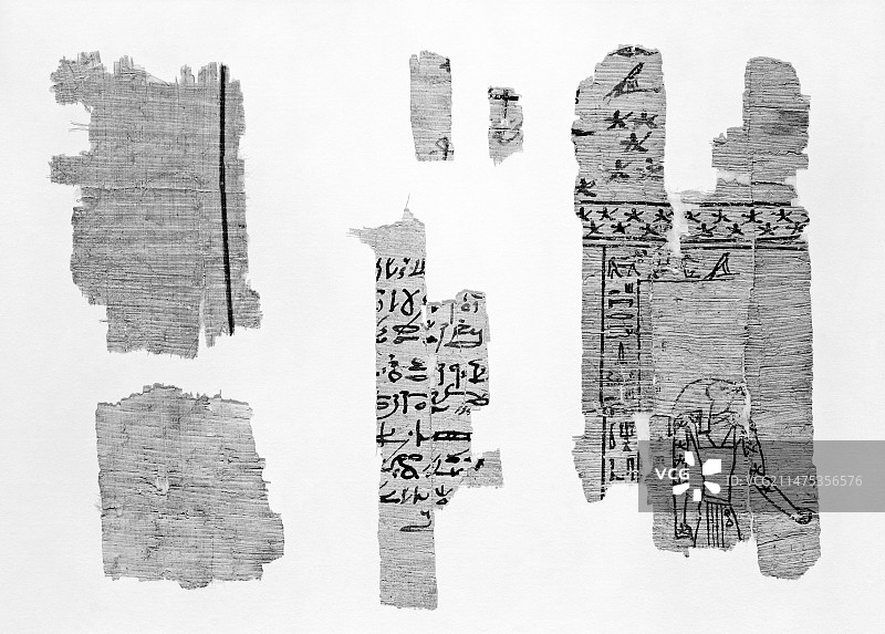 描绘土星的埃及纸莎草图片素材