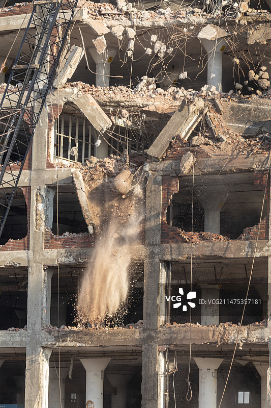 美国罗克艾兰犁公司大楼拆除图片素材