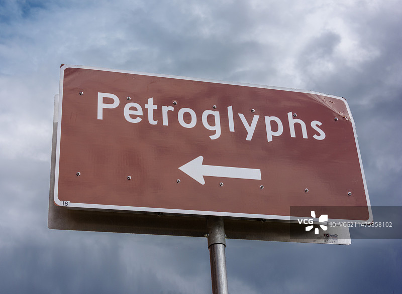 岩画路标，犹他州，美国图片素材