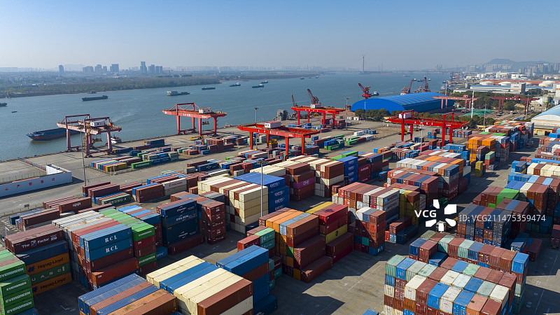 货运,海港,贸易,海上运输,轮船,货物集装箱,商用码头,工业,无人,运输,容器,装货,船,海洋,起重图片素材
