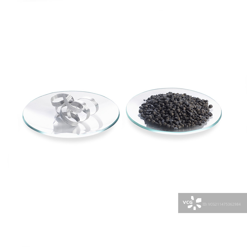 镁带和钙块图片素材