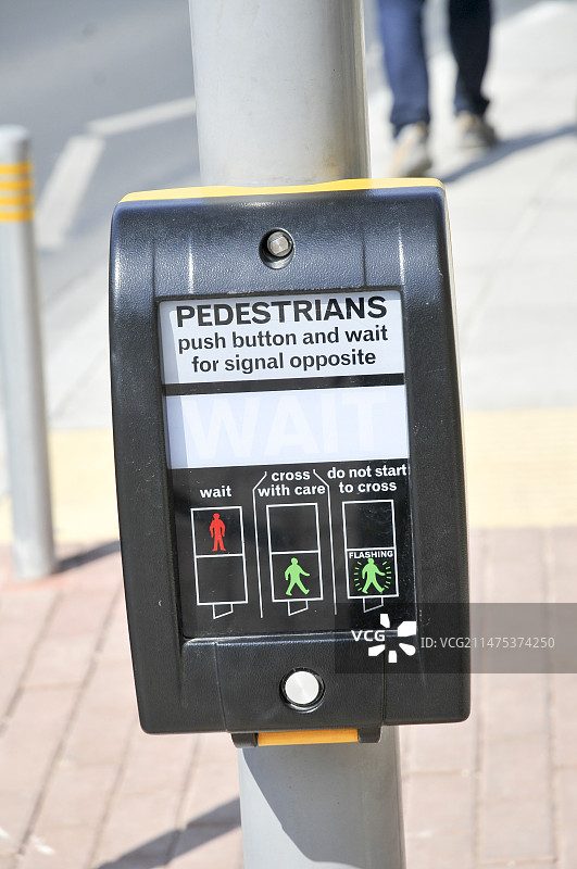 行人过路控制图片素材