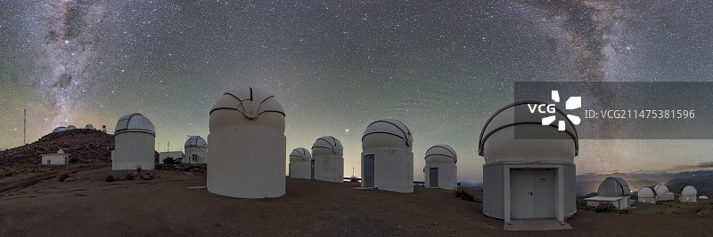 智利托洛洛山天文台上空的银河图片素材