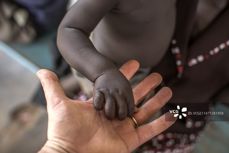 孩子的手图片素材