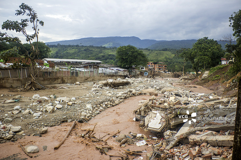 2017年哥伦比亚莫科阿山体滑坡灾后景象图片素材