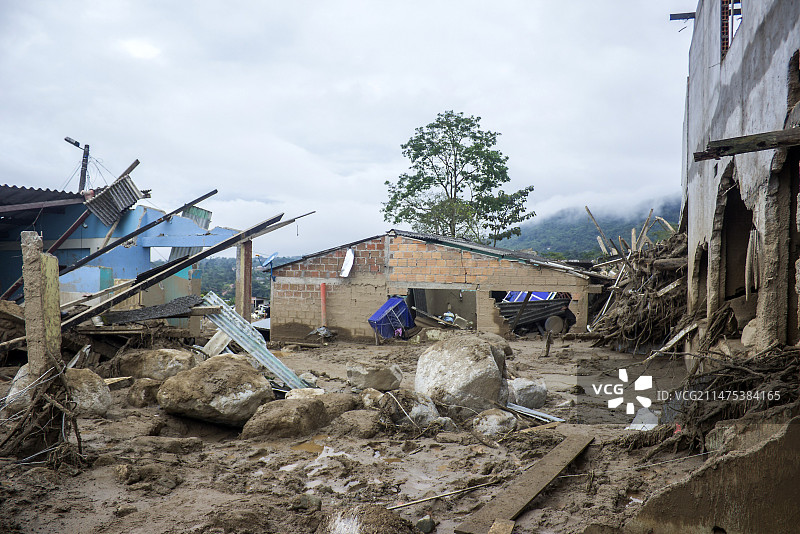 2017年哥伦比亚莫科阿山体滑坡灾后景象图片素材