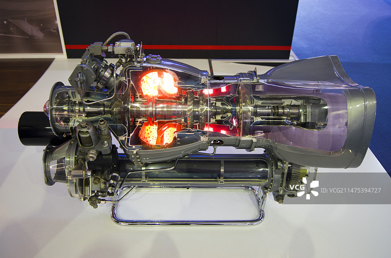 喷气发动机剖视图图片素材