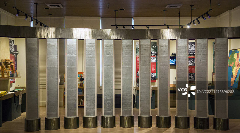 盲文印刷板，博物馆展览图片素材