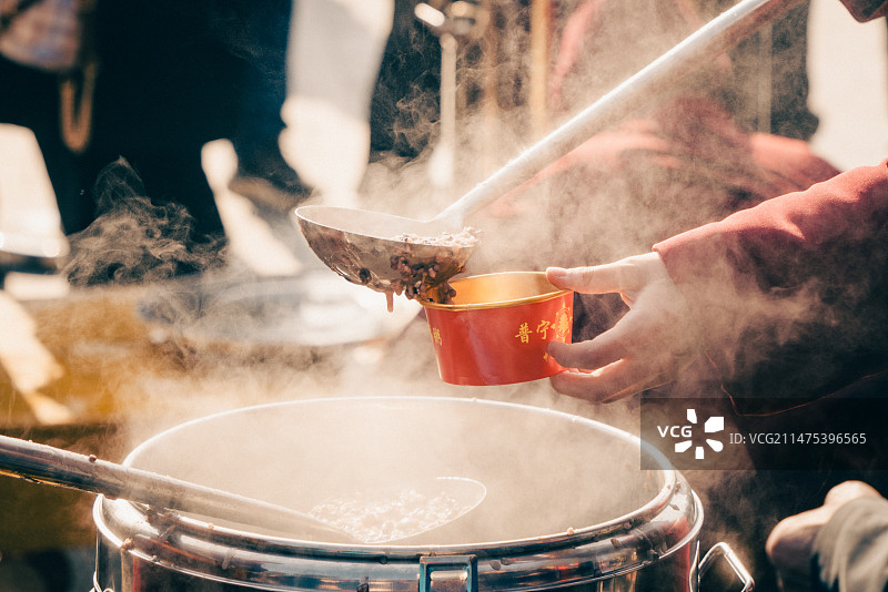 普宁寺腊八节施粥图片素材