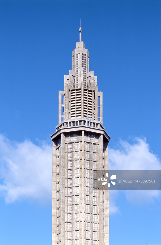 法国勒阿弗尔圣约瑟夫教堂尖顶图片素材