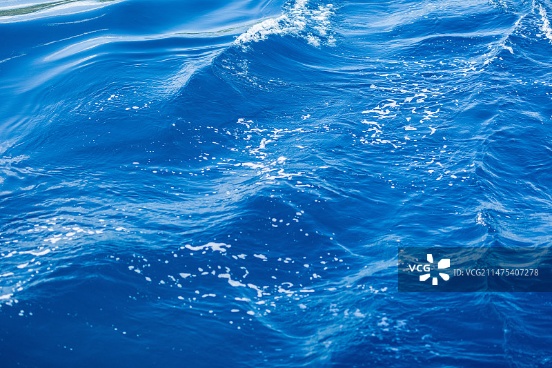 蔚蓝色大海图片素材