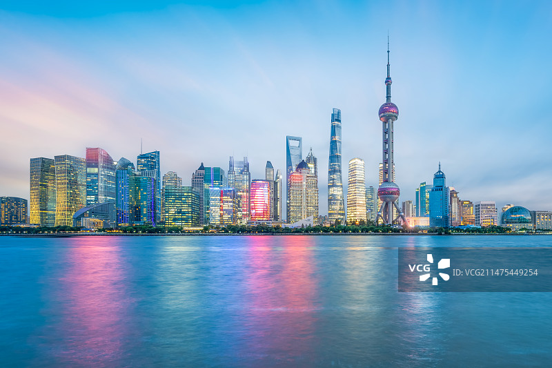 中国上海外滩夜景图片素材