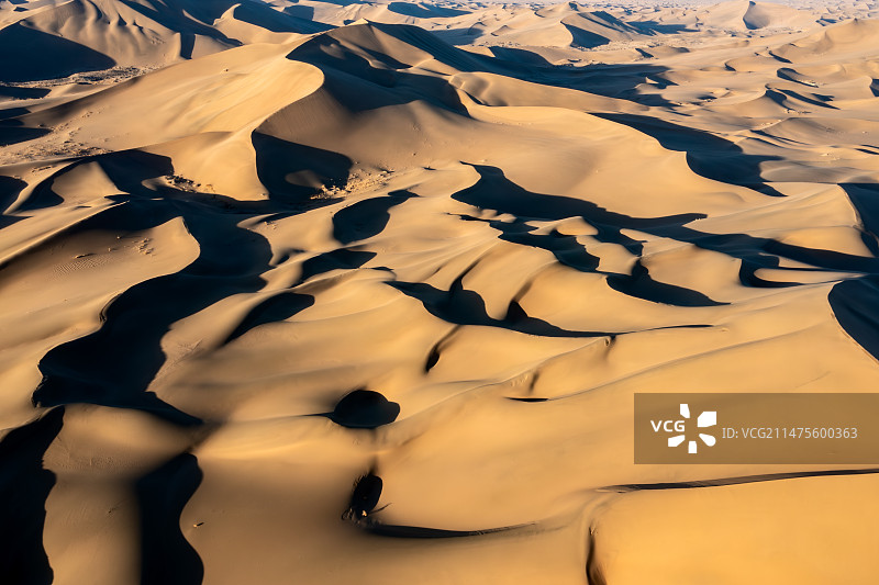 丹巴吉林沙漠风光图片素材