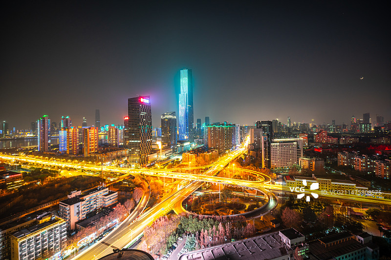 武汉城市夜景，武汉天地黄浦路立交全景图片素材