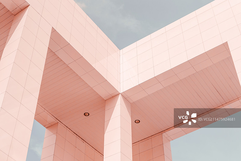 粉色结构建筑图片素材