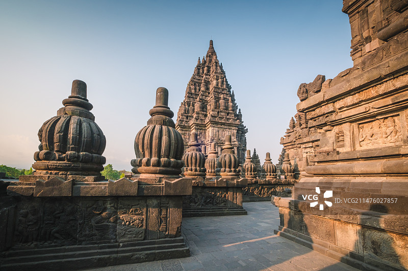 印尼爪哇岛日惹普兰巴南神庙Prambanan巴兰班南古建筑世界文化遗产图片素材