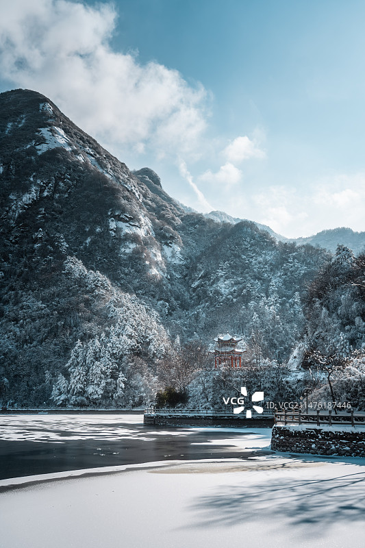 西安翠华山的雪景图片素材