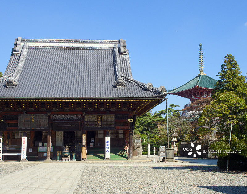 东京成田机场周边的成田山新胜寺图片素材