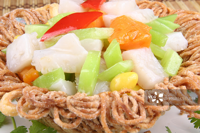 海鲜盏雀巢小炒皇特写图片素材