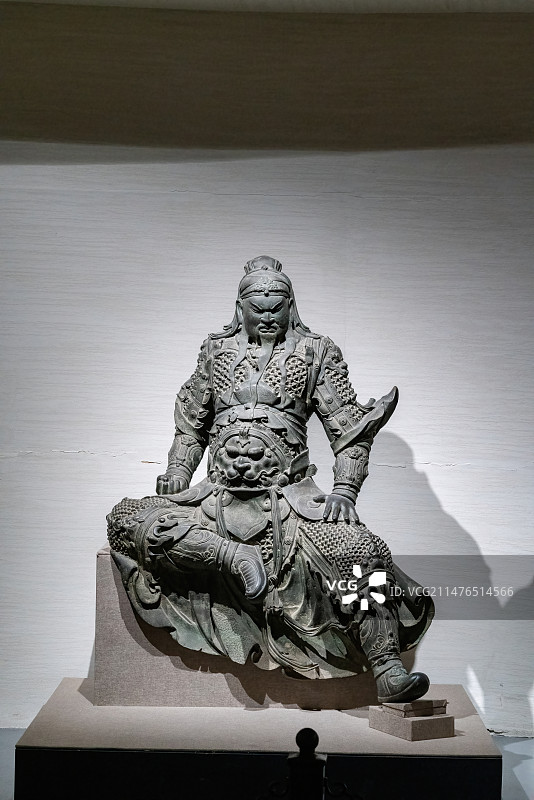 新乡博物馆，骑马关公铜像，关公座像图片素材