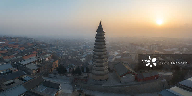 山西新绛县龙兴寺航拍图片素材