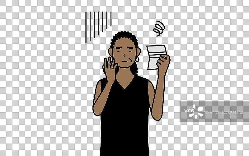 看着她的非裔美国老年妇女图片素材