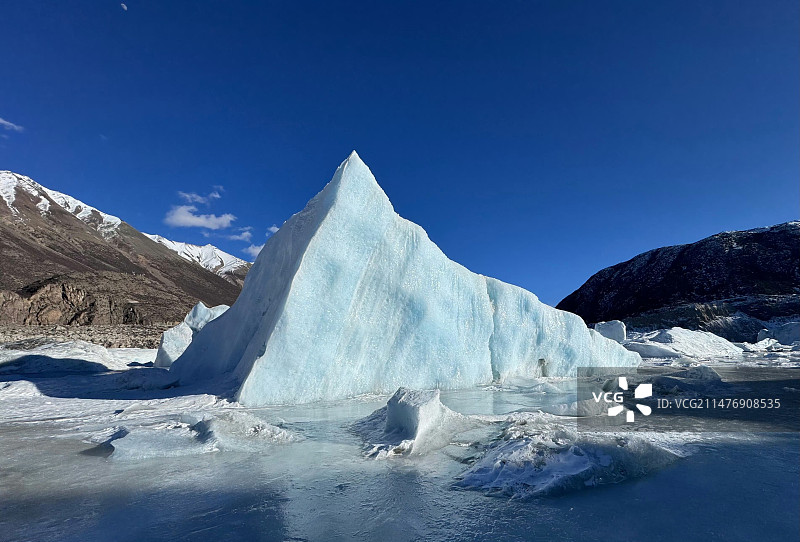 然乌湖，来古冰川图片素材