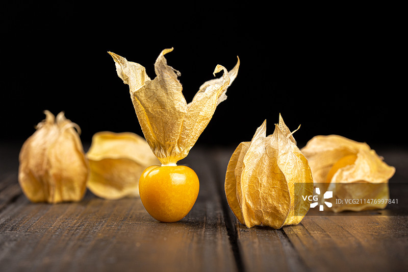 新鲜好吃的黄菇娘图片素材