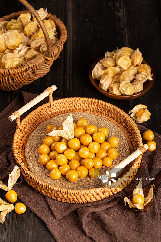 新鲜好吃的黄菇娘图片素材