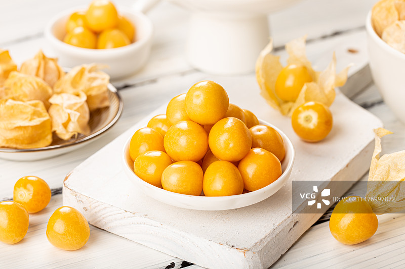 新鲜好吃的黄菇娘图片素材