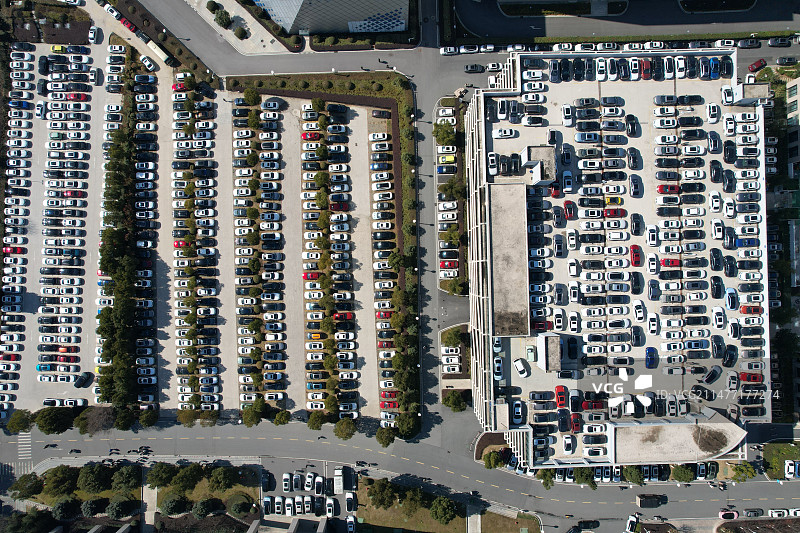 拥挤的停车场图片素材