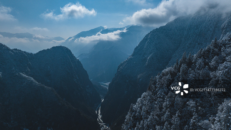 雪后的雪山图片素材