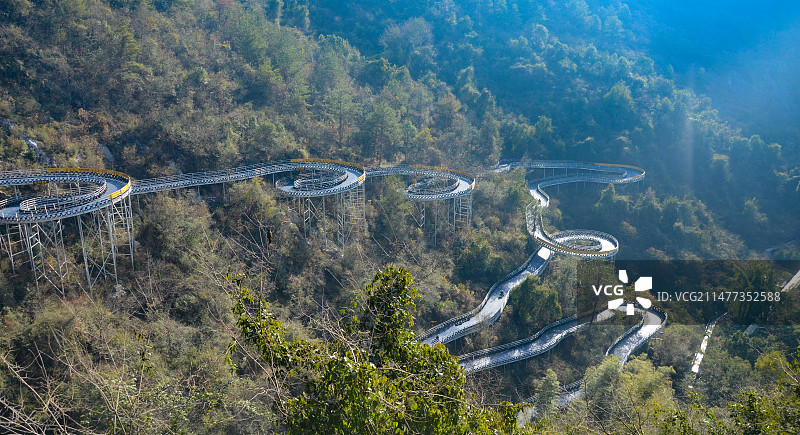 垂云通天河景区OMG心跳乐园天路飞车图片素材
