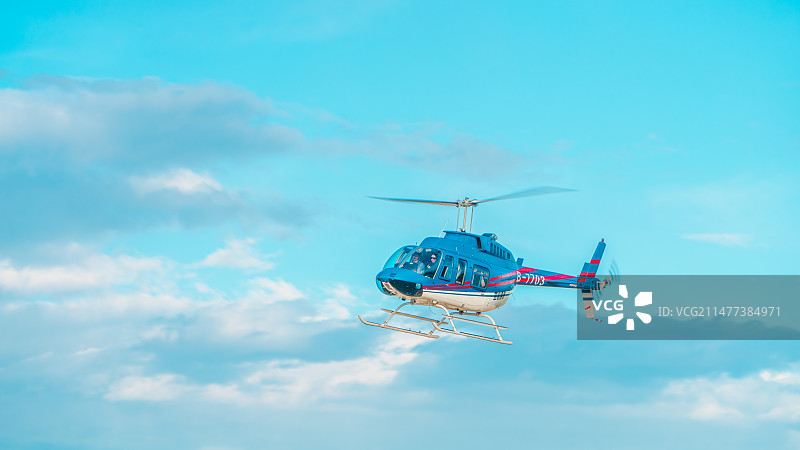 飞上云端图片素材