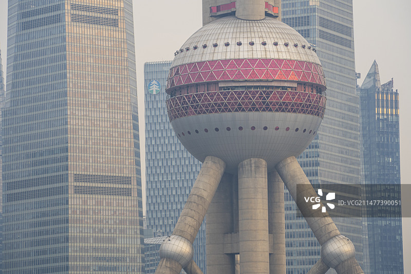 上海东方明珠塔大圆球特写图片素材