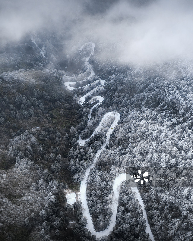 凛冬之路图片素材