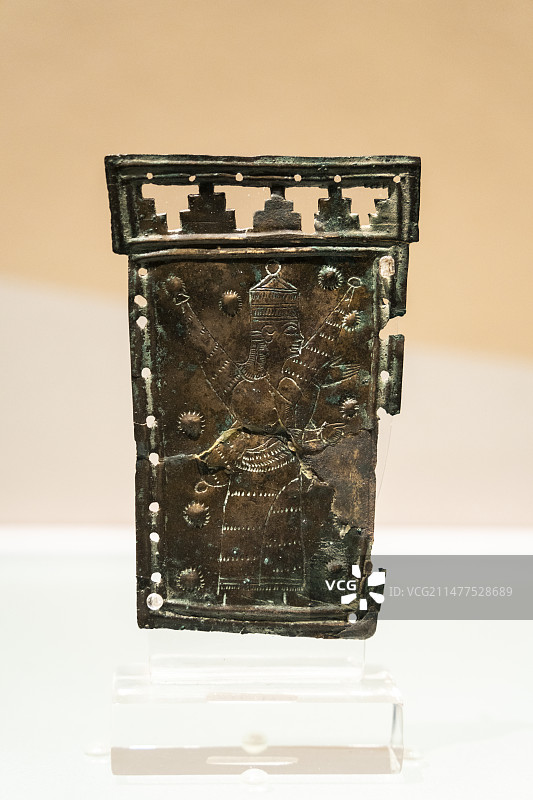 土耳其乌拉尔图王国文物 公元前860-前585年翼神铜笏板图片素材