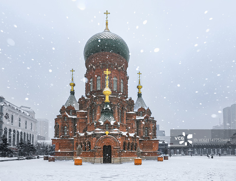 雪中的索菲亚大教堂图片素材