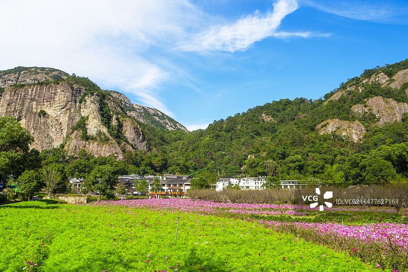 温州雁荡山 温州风光 东南第一山 悬崖峭壁 高山 山脉图片素材