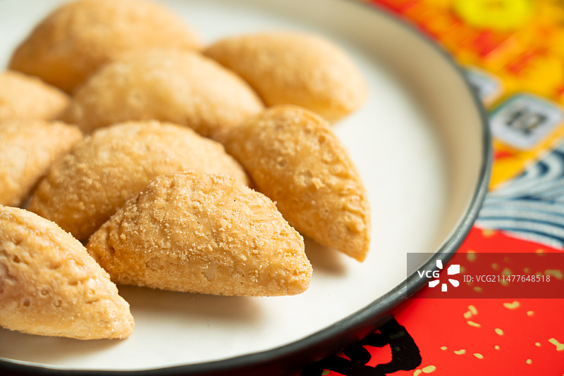 广东传统贺年食品 新年美食 春节传统美食 炸酥角 炸油角  特写 静物 棚景图片素材