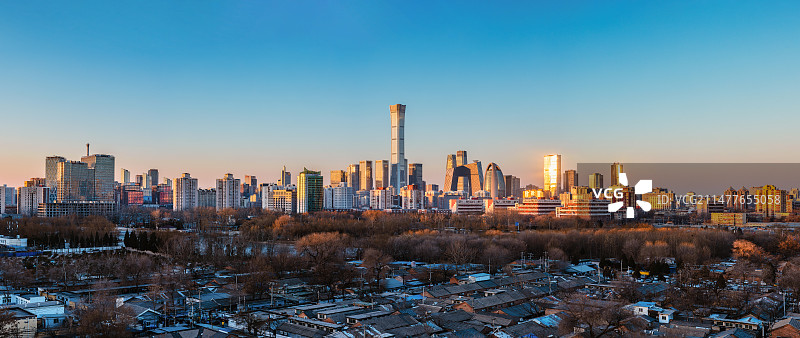 晨光照耀下帝都CBD图片素材