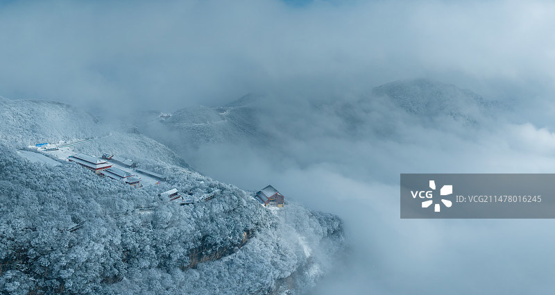 航拍龙头山雪景雾凇冰挂云海-6图片素材