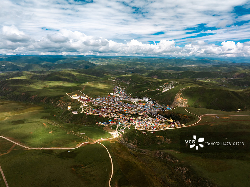 色达五明佛学院航拍1图片素材