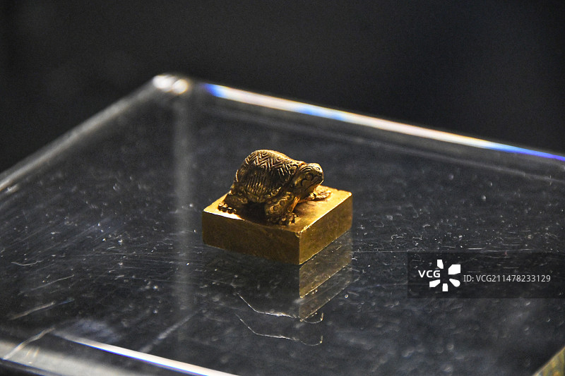 重庆三峡博物馆 东汉“偏将军印章”金印图片素材