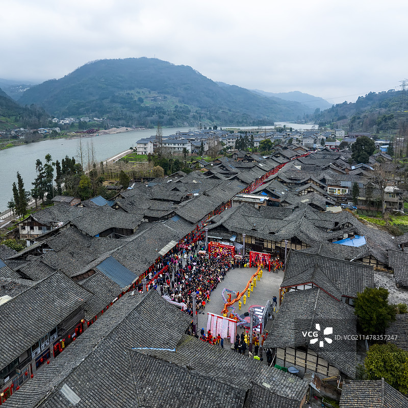 茶马古道四川荥经新添驿站原始村落古镇老街传统民俗长街宴图片素材
