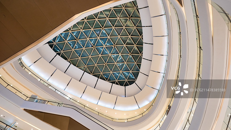 成都银泰中心in99银泰百货室内中庭建筑图片素材